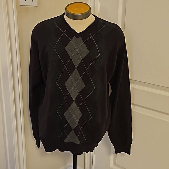 Van Heusen Men's Ribbed V-Neck Argyle Long Sleeves Sweater Large Purple/Gray - Picture 1 of 16